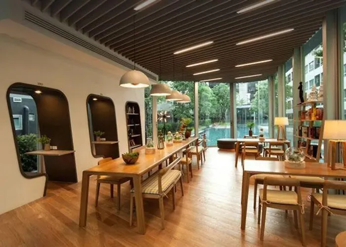 Elio Sukhumvit 64: Chic Space Apartment *
