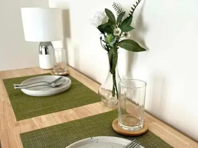 Elio Sukhumvit 64: Chic Space Bangkok